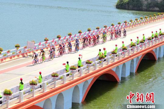 2018_{ȱh(hun)_H·܇ِ_ĻR z