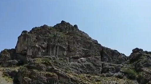 ͨ򷱘s֮·ڶԽɽ