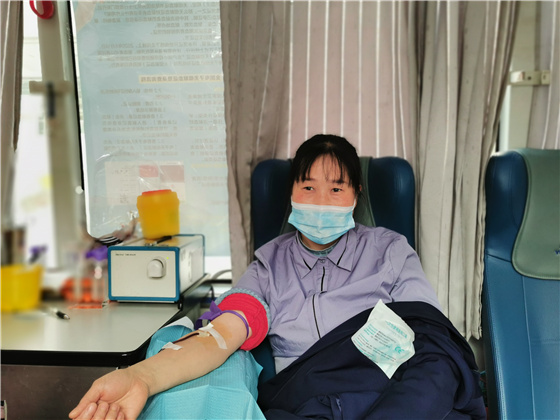 人民警察一心為民，捋袖捐血鐵血柔情——安康市公安局積極開展冬季獻血活動